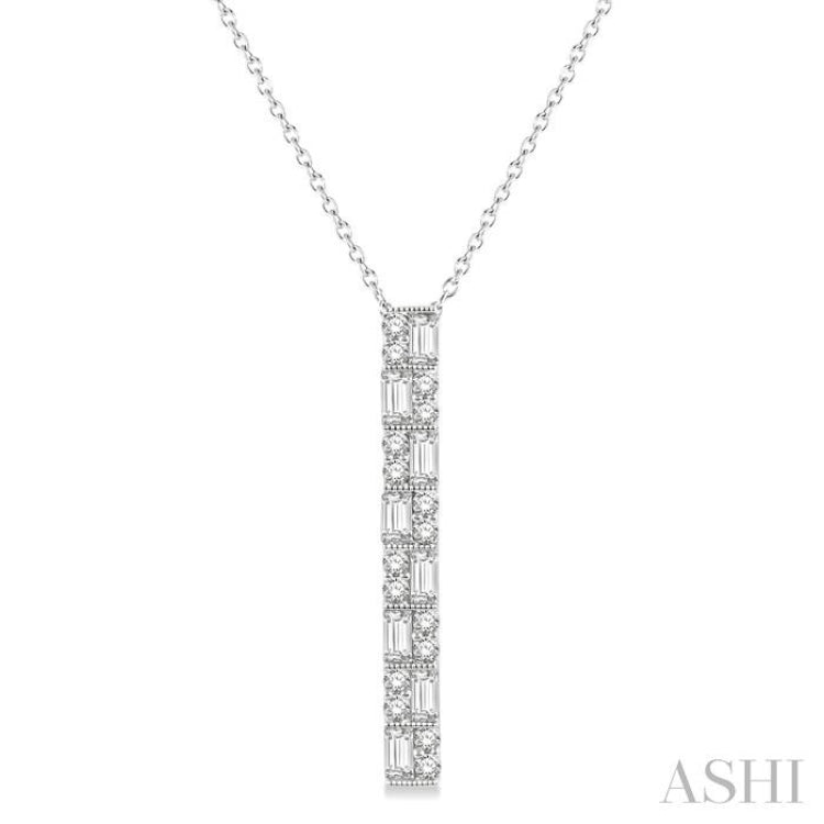 1/2 Ctw Basket Weave Baguette and Round Cut Diamond Pendant With Chain in 14K White Gold 1/2 Ctw Basket Weave Baguette and Round Cut Diamond Pendant With Chain in 14K White Gold