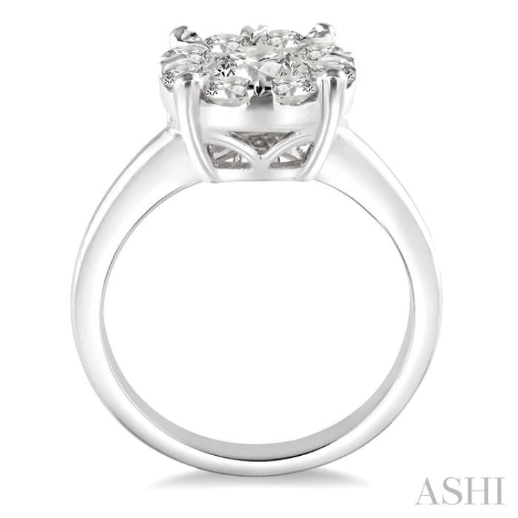 1 1/2 Ctw Lovebright Round Cut Diamond Ring in 14K White Gold 1 1/2 Ctw Lovebright Round Cut Diamond Ring in 14K White Gold