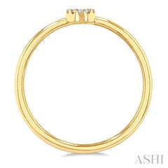 1/20 Ctw Initial 'S' Round Cut Diamond Fashion Ring in 10K Yellow Gold 1/20 Ctw Initial 'S' Round Cut Diamond Fashion Ring in 10K Yellow Gold