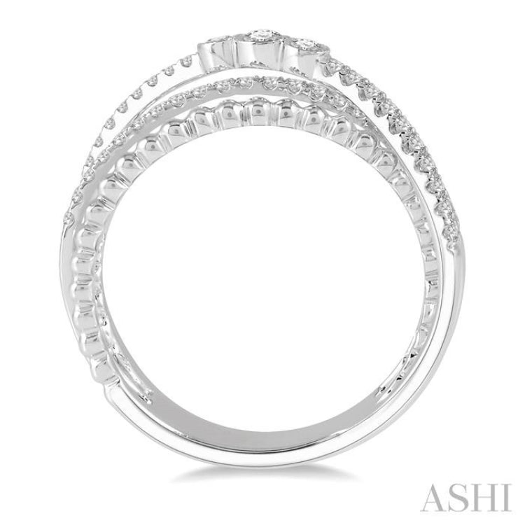1/3 Ctw Cris-Cross Layered Diamond Fashion Ring in 14K White Gold 1/3 Ctw Cris-Cross Layered Diamond Fashion Ring in 14K White Gold