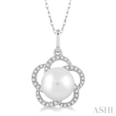 7 MM Cultured Pearl and 1/8 Ctw Round Cut Diamond Pendant in 14K White Gold with Chain