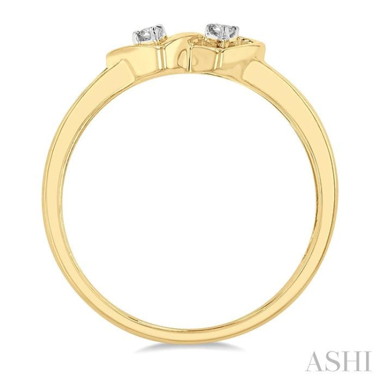1/10 Ctw Twin Hearts Diamond Ring in 10K Yellow Gold 1/10 Ctw Twin Hearts Diamond Ring in 10K Yellow Gold