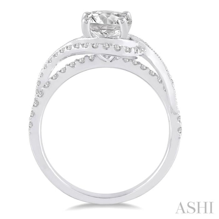 7/8 Ctw Diamond Engagement Ring with 1/2 Ct Round Cut Center Stone in 14K White Gold 7/8 Ctw Diamond Engagement Ring with 1/2 Ct Round Cut Center Stone in 14K White Gold