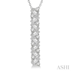1/2 Ctw Zigzag Baguette and Round Cut Diamond Bar Pendant With Chain in 14K White Gold 1/2 Ctw Zigzag Baguette and Round Cut Diamond Bar Pendant With Chain in 14K White Gold