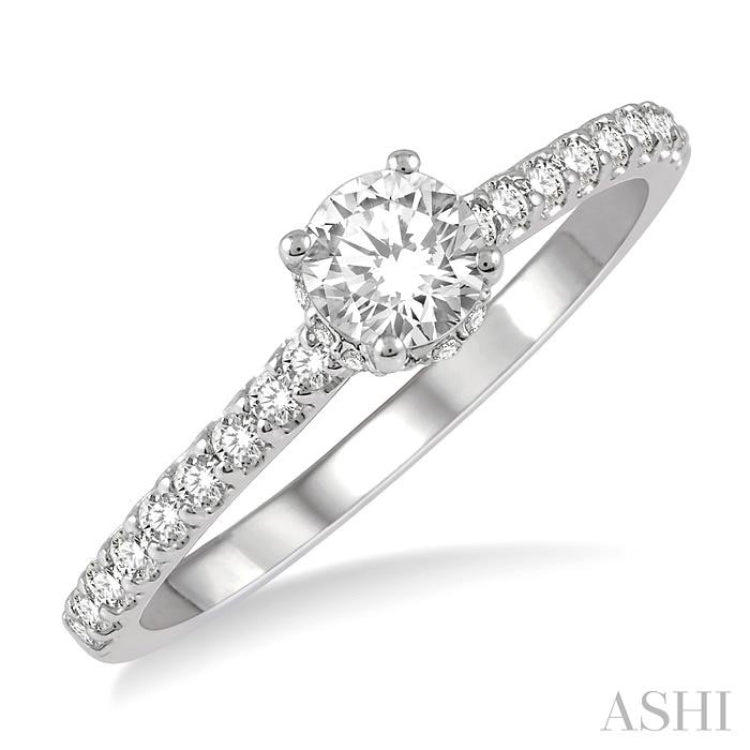 1/2 Ctw Diamond Engagement Ring With 1/4 Ct Round Cut Diamond Center Stone in 14K White Gold 1/2 Ctw Diamond Engagement Ring With 1/4 Ct Round Cut Diamond Center Stone in 14K White Gold