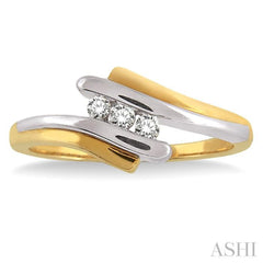 1/10 Ctw Three Stone Round Cut Diamond Band in 14K Yellow Gold 1/10 Ctw Three Stone Round Cut Diamond Band in 14K Yellow Gold