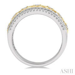 3/8 Ctw Lattice Two Tone Round Cut Diamond Fashion Band in 14K White and Yellow Gold 3/8 Ctw Lattice Two Tone Round Cut Diamond Fashion Band in 14K White and Yellow Gold