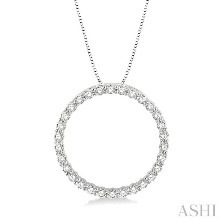 1 Ctw Round Cut Diamond Circle of Love Pendant with Chain in 14K White Gold 1 Ctw Round Cut Diamond Circle of Love Pendant with Chain in 14K White Gold