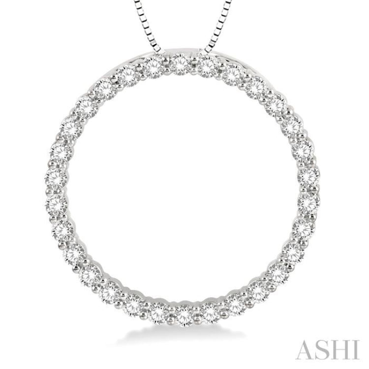 1 Ctw Round Cut Diamond Circle of Love Pendant with Chain in 14K White Gold 1 Ctw Round Cut Diamond Circle of Love Pendant with Chain in 14K White Gold