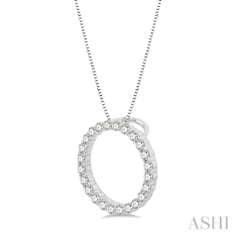 1/4 Ctw Circle of Love Round Cut Diamond Pendant With Chain in 14K White Gold 1/4 Ctw Circle of Love Round Cut Diamond Pendant With Chain in 14K White Gold