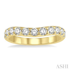 3/4 Ctw Arched Center Round Cut Diamond Wedding Band in 14K Yellow Gold 3/4 Ctw Arched Center Round Cut Diamond Wedding Band in 14K Yellow Gold
