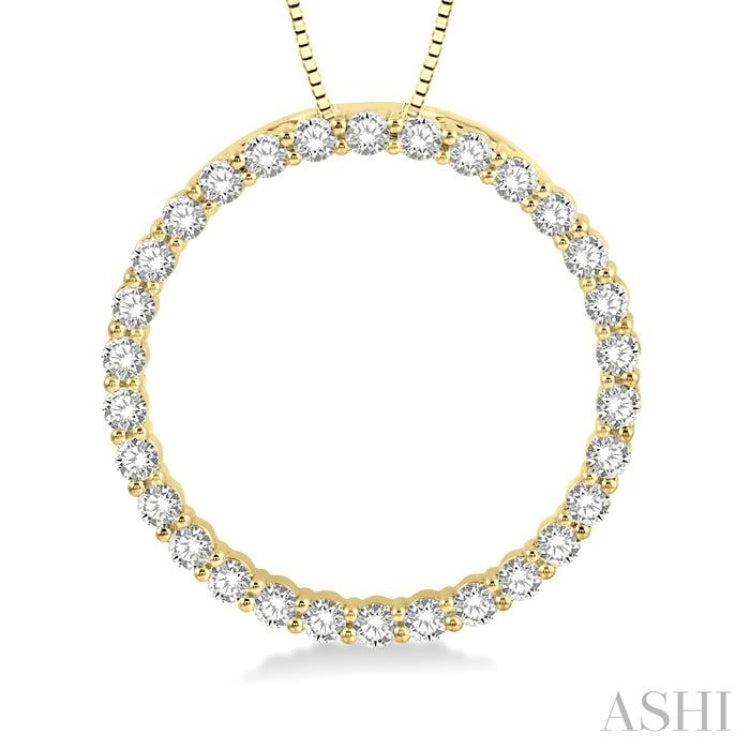 1 Ctw Round Cut Diamond Circle of Love Pendant with Chain in 14K Yellow Gold 1 Ctw Round Cut Diamond Circle of Love Pendant with Chain in 14K Yellow Gold