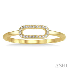 1/20 Ctw Paperclip Link Round Cut Diamond Fashion Ring in 10K Yellow Gold 1/20 Ctw Paperclip Link Round Cut Diamond Fashion Ring in 10K Yellow Gold