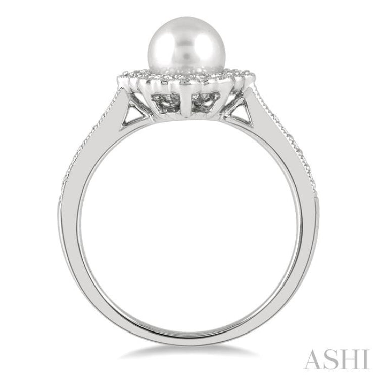7 MM Cultured Pearl and 1/4 Ctw Round Cut Diamond Halo Ring in 10K White Gold 7 MM Cultured Pearl and 1/4 Ctw Round Cut Diamond Halo Ring in 10K White Gold