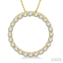 1/2 Ctw Circle of Love Round Cut Diamond Pendant With Chain in 14K Yellow Gold 1/2 Ctw Circle of Love Round Cut Diamond Pendant With Chain in 14K Yellow Gold