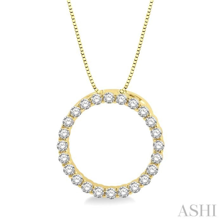 1/4 Ctw Circle of Love Round Cut Diamond Pendant With Chain in 14K Yellow Gold 1/4 Ctw Circle of Love Round Cut Diamond Pendant With Chain in 14K Yellow Gold