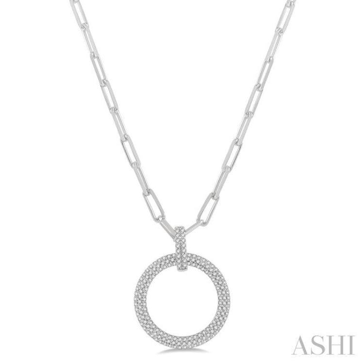 1/2 Ctw Circle Of Love Round Cut Diamond Pendant With Chain in 14K White Gold 1/2 Ctw Circle Of Love Round Cut Diamond Pendant With Chain in 14K White Gold