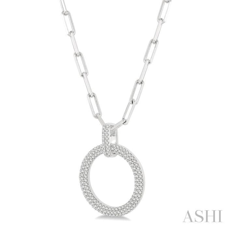 1/2 Ctw Circle Of Love Round Cut Diamond Pendant With Chain in 14K White Gold 1/2 Ctw Circle Of Love Round Cut Diamond Pendant With Chain in 14K White Gold