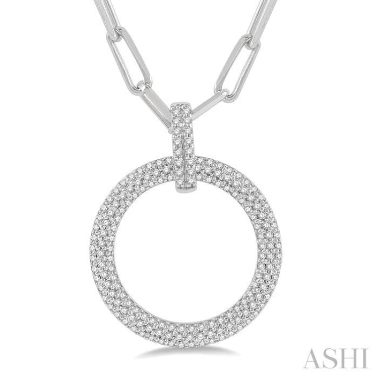 1/2 Ctw Circle Of Love Round Cut Diamond Pendant With Chain in 14K White Gold 1/2 Ctw Circle Of Love Round Cut Diamond Pendant With Chain in 14K White Gold