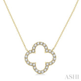 1/2 Ctw Clover Round Cut Diamond Pendant With Chain in 14K Yellow Gold