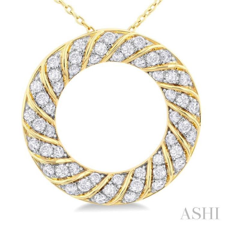1/2 Ctw Ribbed Swirl Circle Round Cut Diamond Fashion Pendant With Chain in 10K Yellow Gold 1/2 Ctw Ribbed Swirl Circle Round Cut Diamond Fashion Pendant With Chain in 10K Yellow Gold
