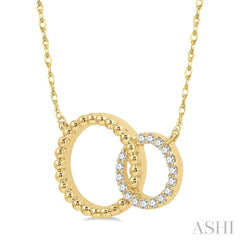 1/10 Ctw Interlocking Twin Circles Single Cut Diamond Pendant With Chain in 10K Yellow Gold 1/10 Ctw Interlocking Twin Circles Single Cut Diamond Pendant With Chain in 10K Yellow Gold