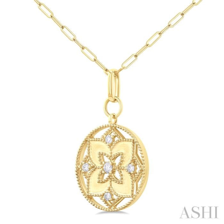 1/4 Ctw Floral Medallion Circle Round Cut Diamond Fashion Pendant With Paperclip Chain in 14K Yellow Gold 1/4 Ctw Floral Medallion Circle Round Cut Diamond Fashion Pendant With Paperclip Chain in 14K Yellow Gold