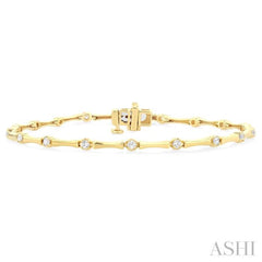 1/2 Ctw Bamboo Internodes Round Cut Diamond Fashion Bracelet in 14K Yellow Gold