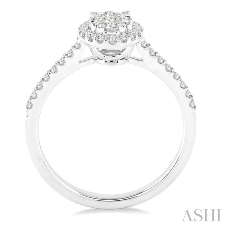 1/2 Ctw Oval Shape Diamond Lovebright Ring in 14K White Gold