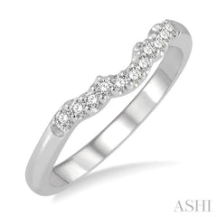 1/6 Ctw Waves Center Round Cut Diamond Wedding Band in 14K White Gold