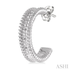 1/20 Ctw Single Cut Diamond Fashion Earrings in Sterling Silver