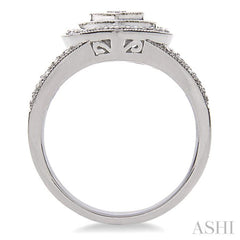 1/20 Ctw Heart Shape Single Cut Diamond Ring in Sterling Silver