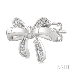 1/20 Ctw Bow Single Cut Diamond Fashion Earrings in Sterling Silver
