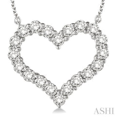 1 Ctw Round Cut Diamond Heart Pendant With Chain in 14K White Gold