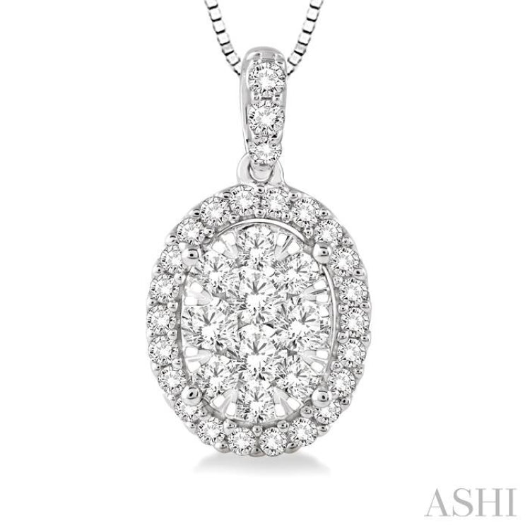 1/3 Ctw Oval Shape Diamond Lovebright Pendant in 14K White Gold with Chain