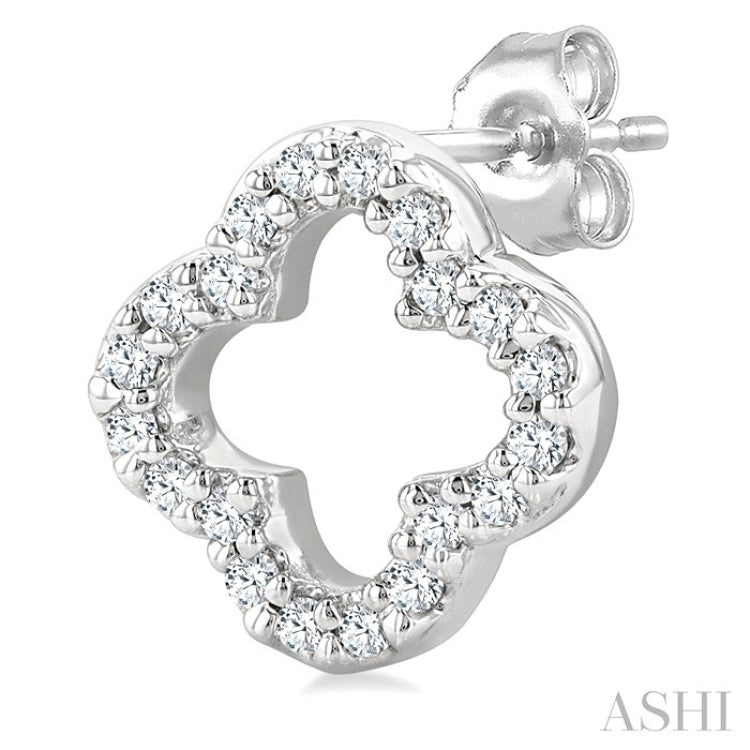 1/6 Ctw Petite Clover Round Cut Diamond Fashion Stud Earrings in 10K White Gold