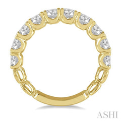2 Ctw Lattice Round Cut Diamond Wedding Band in 14K Yellow Gold