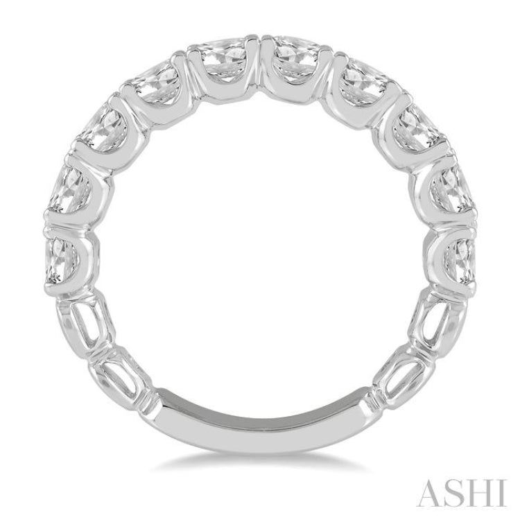 2 Ctw Lattice Round Cut Diamond Wedding Band in 14K White Gold