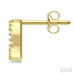 1/8 Ctw Initial 'Q' Single Cut Diamond Earrings in 10K Yellow Gold