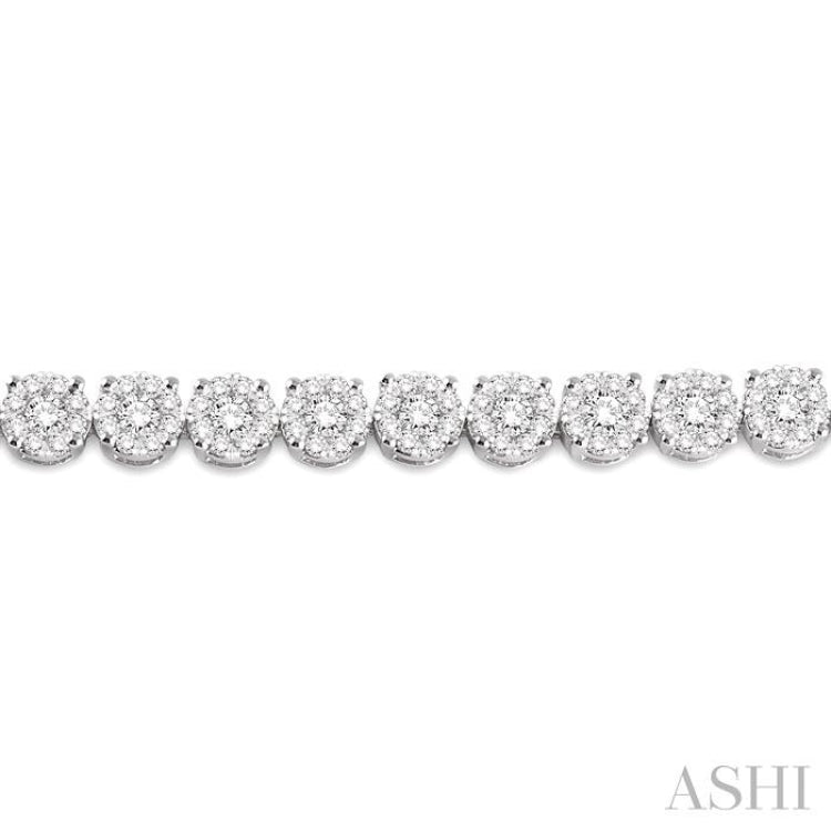 7 Ctw Round Cut Diamond Lovebright Tennis Bracelet in 14K White Gold