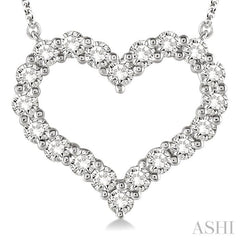 3/4 Ctw Round Cut Diamond Heart Pendant With Chain in 14K white Gold
