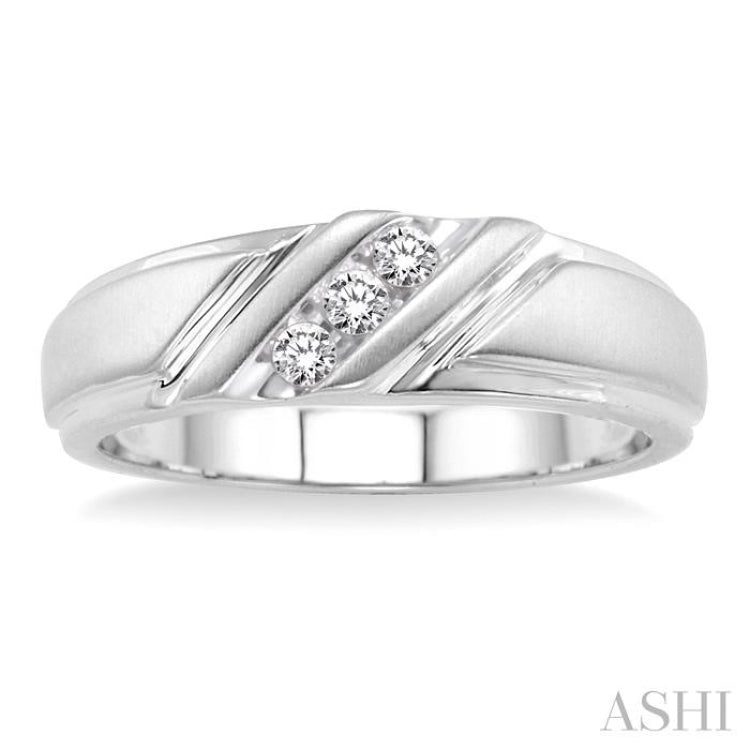 1/8 ctw Round Cut Diamond Men's Ring in 14K White Gold