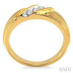 1/8 ctw Round Cut Diamond Men's Ring in 10K Yellow Gold