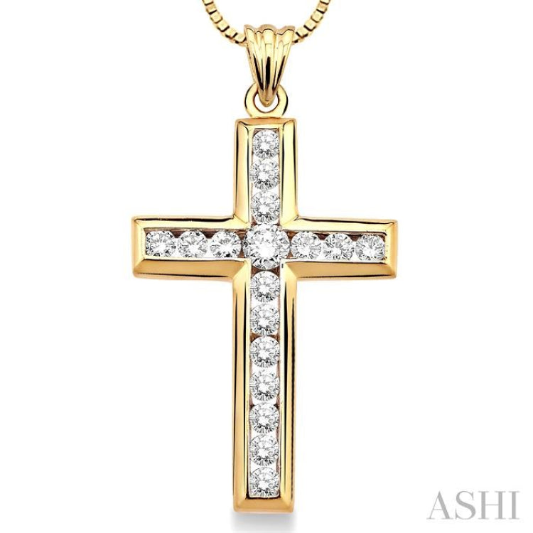 1 ctw Round Cut Diamond Cross Pendant in 14K Yellow Gold with Chain