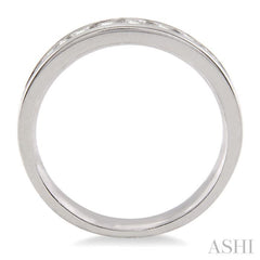1/2 ctw Round Cut Diamond Wedding Band in 14K White Gold