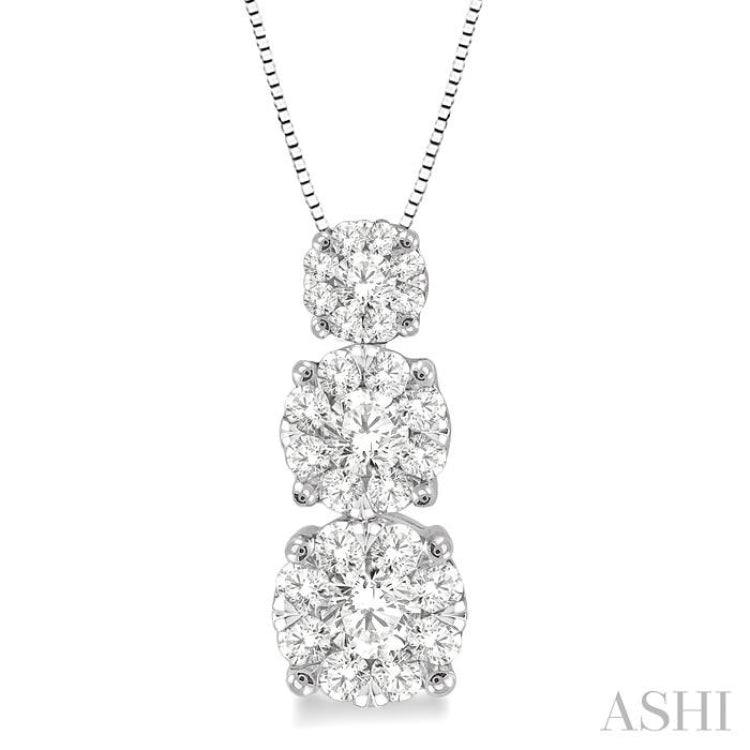 1/2 ctw Diamond Lovebright Pendant in 14K White Gold with Chain