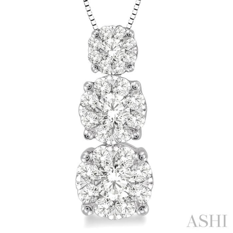 1/2 ctw Diamond Lovebright Pendant in 14K White Gold with Chain