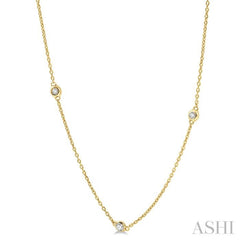 1/4 ctw Round Cut Diamond Fashion Necklace in 14K Yellow Gold