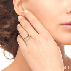 1.45 MM Emerald and 1/6 ctw Round Cut Diamond Precious Insert Ring in 14K Yellow Gold