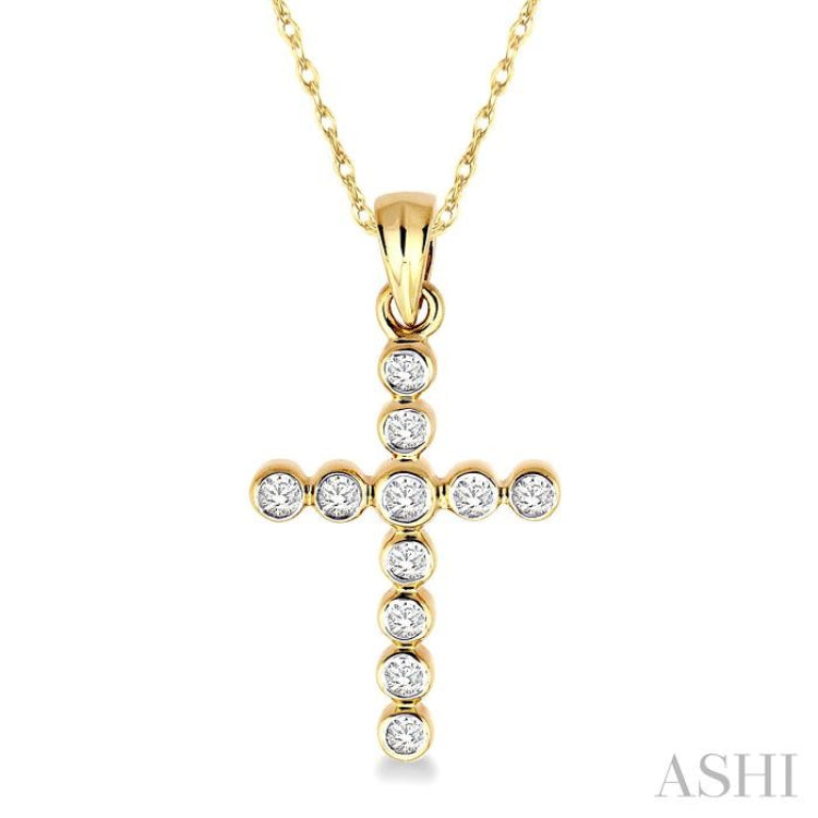 1/4 ctw Round Cut Diamond Cross Pendant in 14K Yellow Gold with Chain